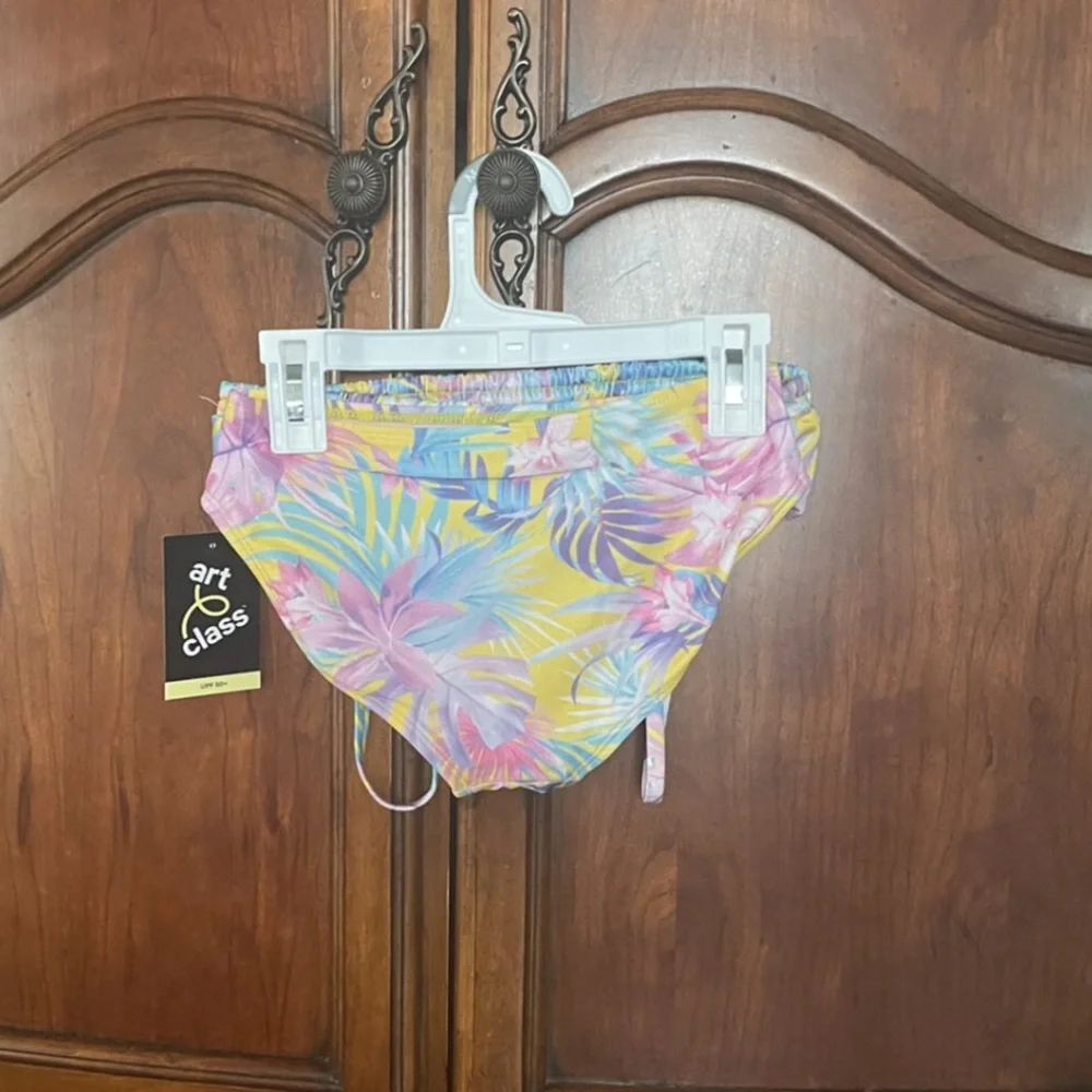Art Class Girls Swim Set Size: M (7-8)